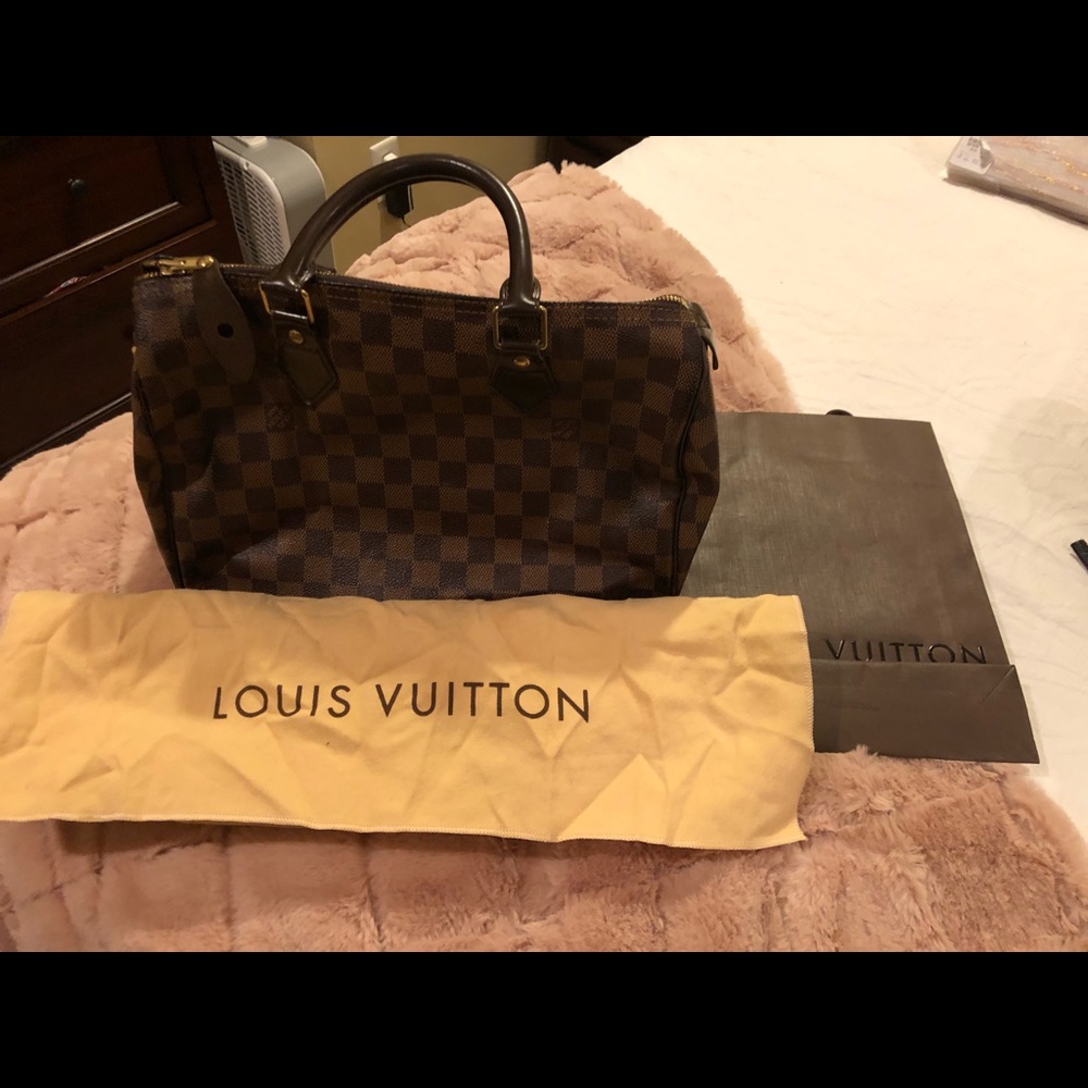 Louis Vuitton purse